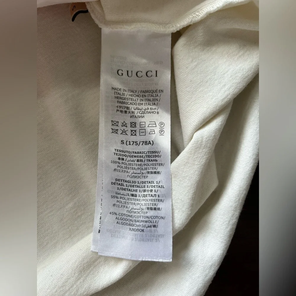 Gucci White Tee with Red Number Design UNISEX   100 music is mine